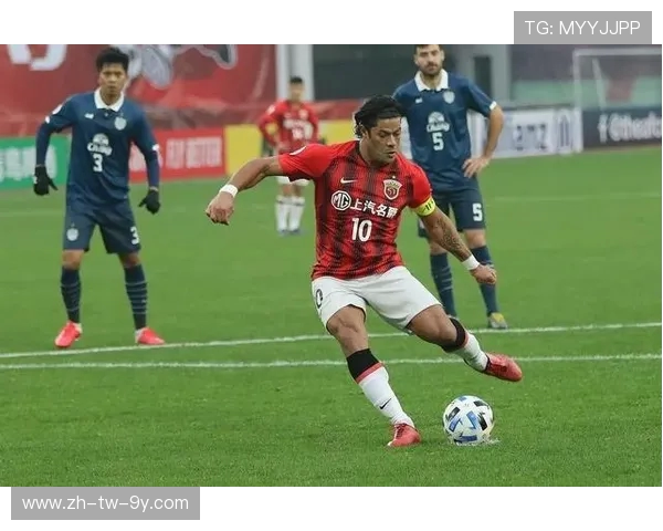 冬季转会窗开启 足球俱乐部如何在寒冬中布局新赛季